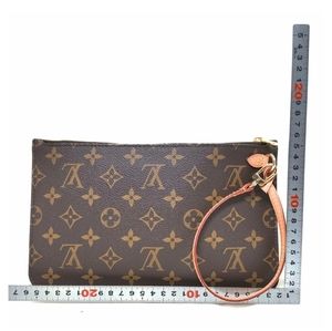 Louis Vuitton LV Accessory pouch  Neverful Pouch Brown Monogram